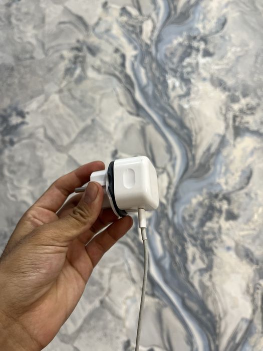 Iphone zaryadka Apple Adapter Iphone zaryadchik