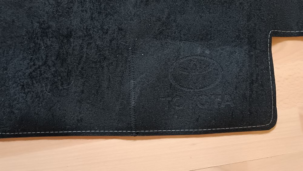 Накидка на панель приборов