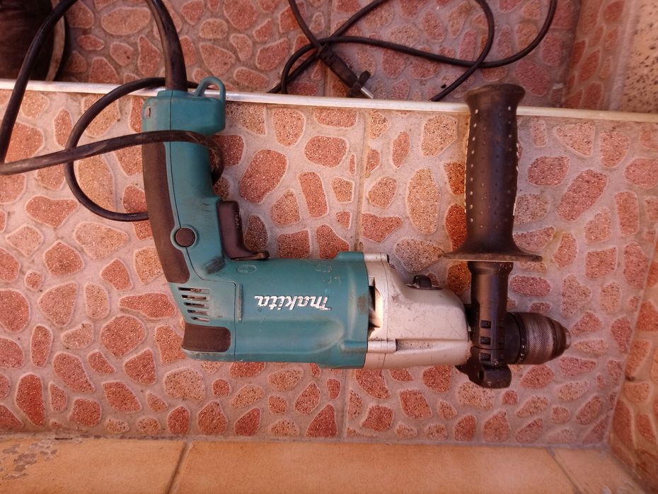 Ударна Дрелка Makita DP4011