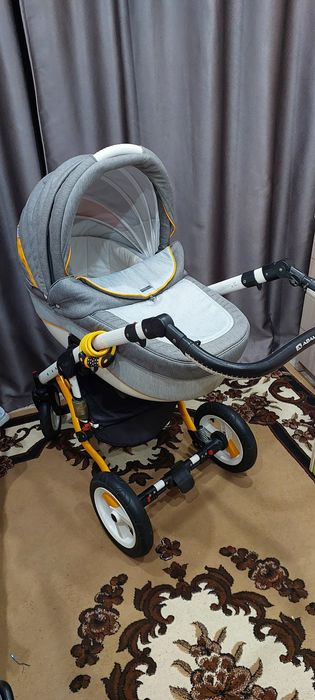 Коляска 3 в 1 ADAMEX