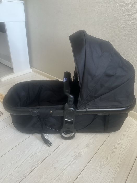 Детская коляска Chicco 3 в 1 итальянский бренд