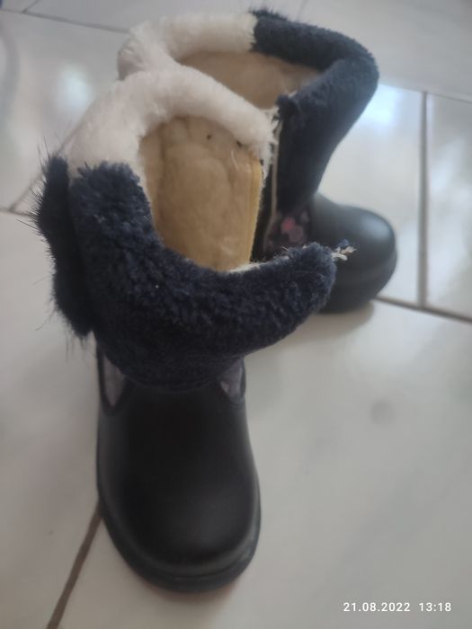 Ботинтчк зимние 23 размер
