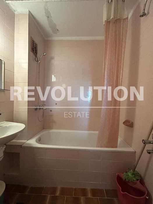 Дава се под наем Двустаен апартамент в Пловдив, Кършияка - 65 кв.м за 281 € - Снимка #6