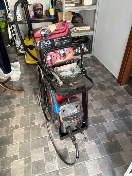 Чисто ново телоподаващо