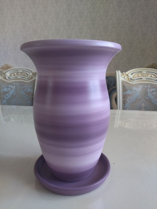 Керамические цветочные горшки