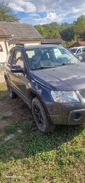 Suzuki vitara 2 locuri 1.8 diesel