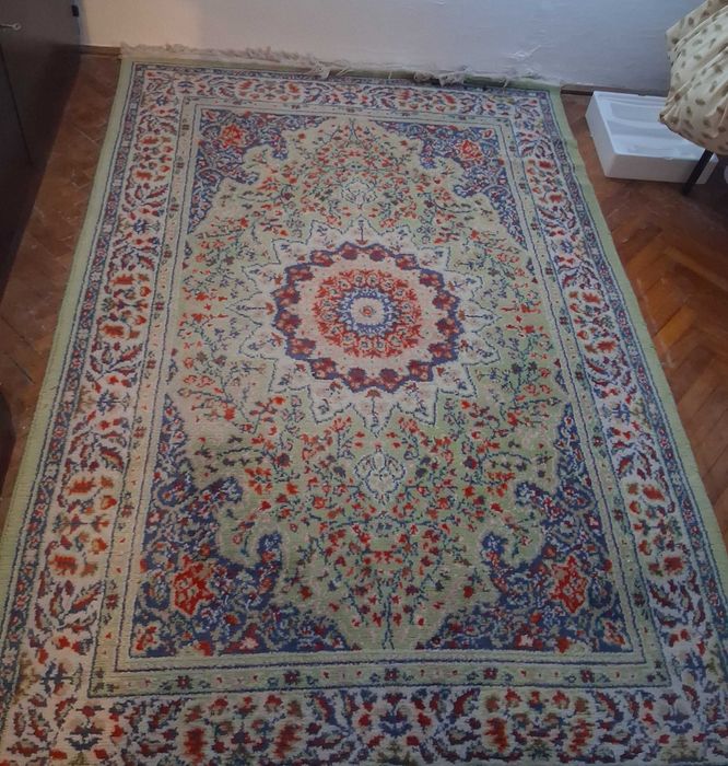 Disponibil! De vânzare