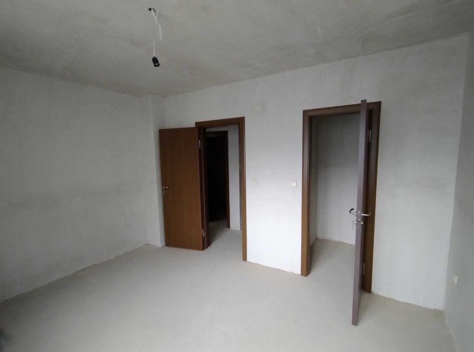 Продава се Двустаен апартамент в Варна, Колхозен пазар - 80 кв.м за 1874 €/кв.м - Снимка #13