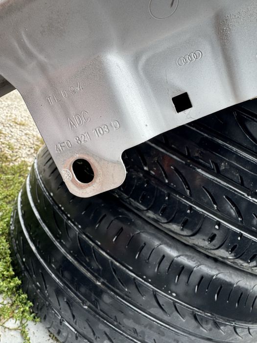 Ляв калник Audi RS6 Оригинален