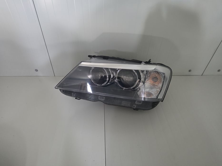 Far stanga BMW X3 F25 Xenon Dynamic AHL original