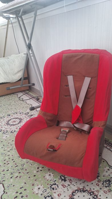 Продам детское автокресло