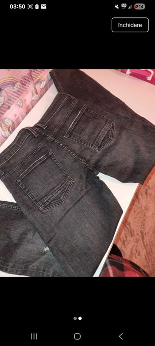 Vand blugi 50 lei perechea