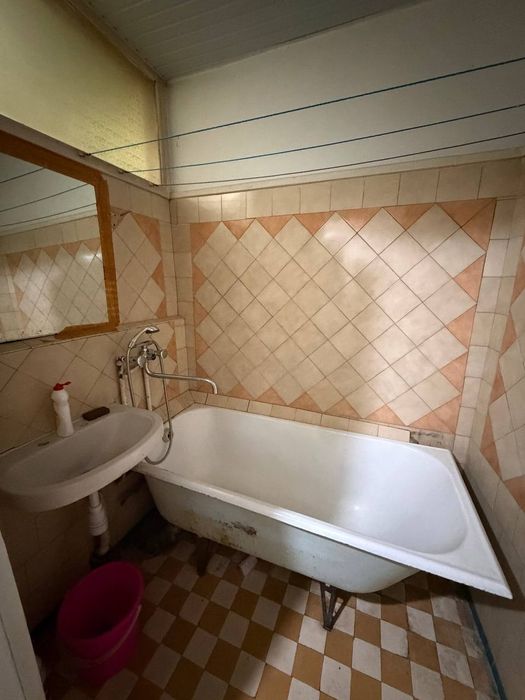 Продаётся Мирабадский р.н Транспортный 3/4/4