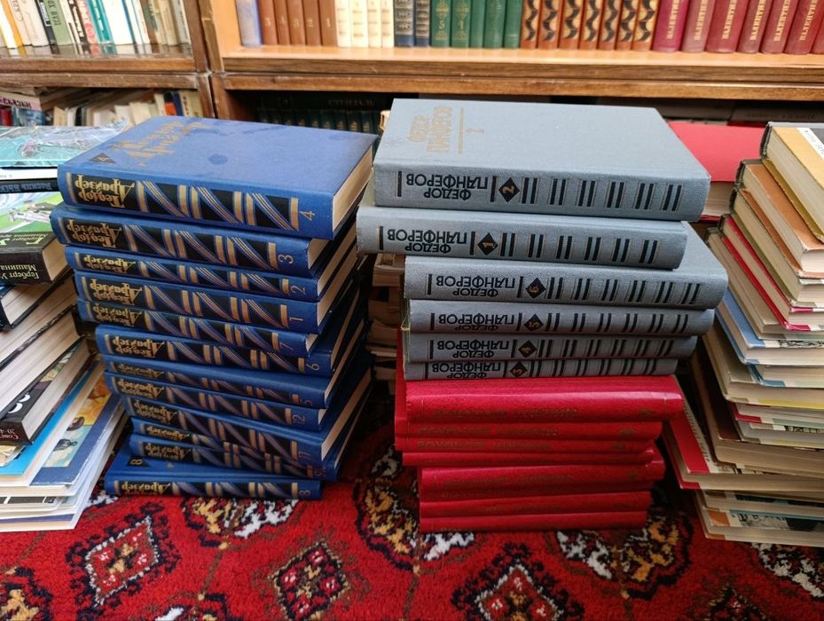 Книги новые зарубежных и русских классиков