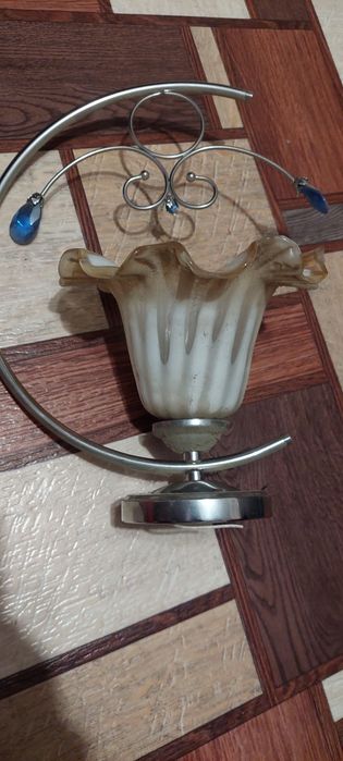 Люстра ,ночник             .