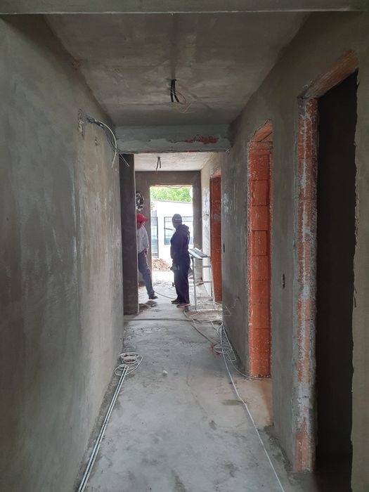 Tencuiala mecanizata