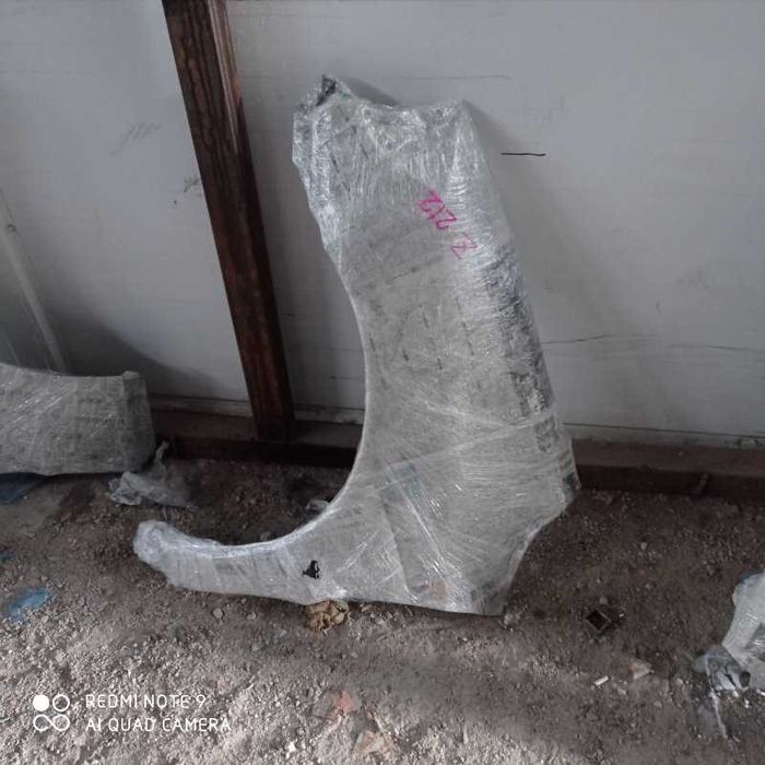 Крыло Opel Zafira A T98