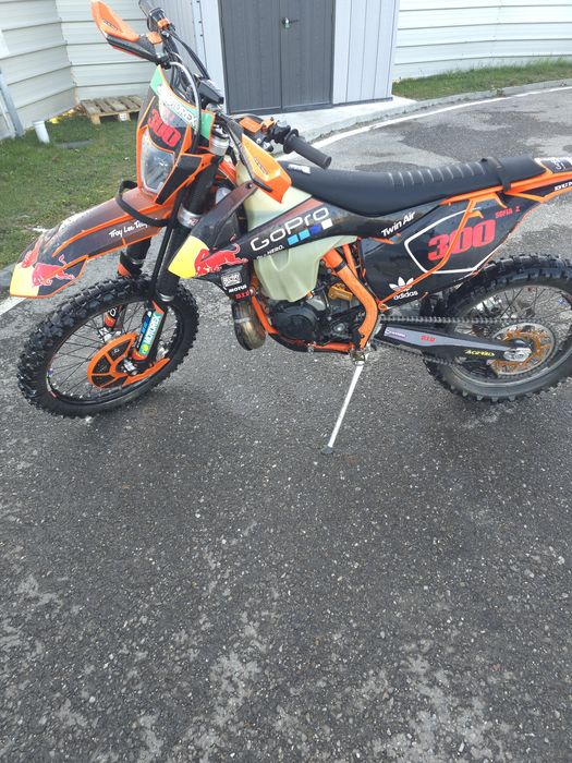 Ktm 300 tpi înmatriculat.