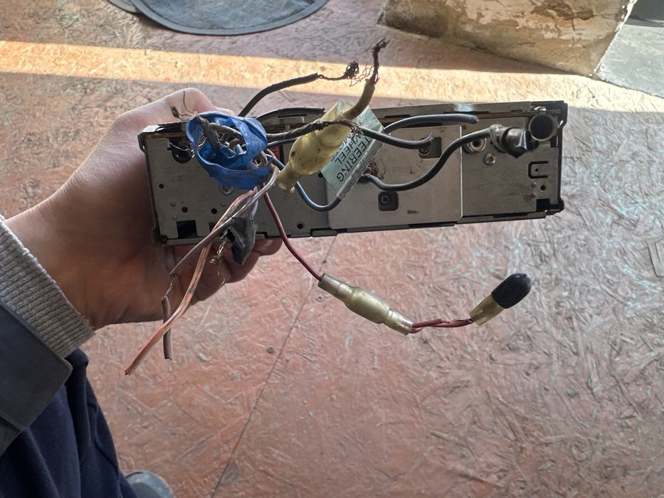 Автомагнитолла JVC оригинал все работает