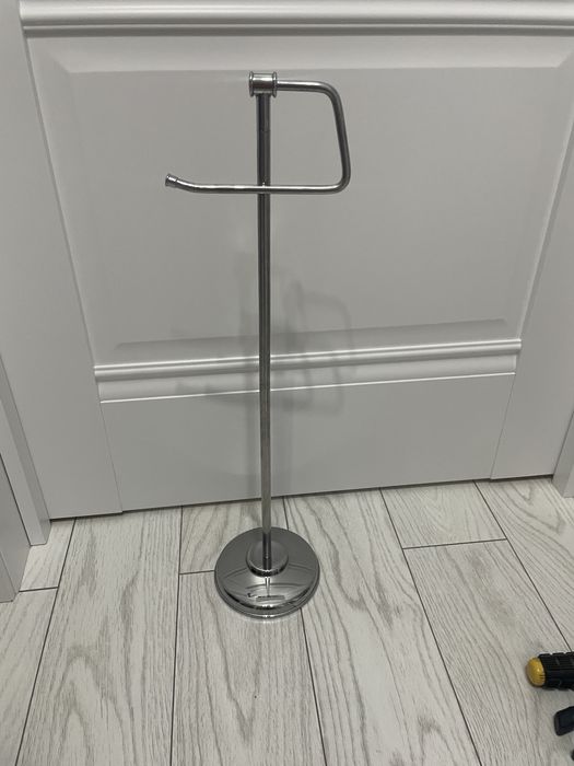 Продам держатель для туалетной бумаги