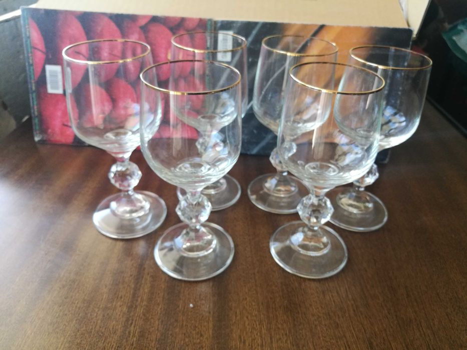 Сервиз 6 стъклени чаши за аперитив / вино, 150 мл