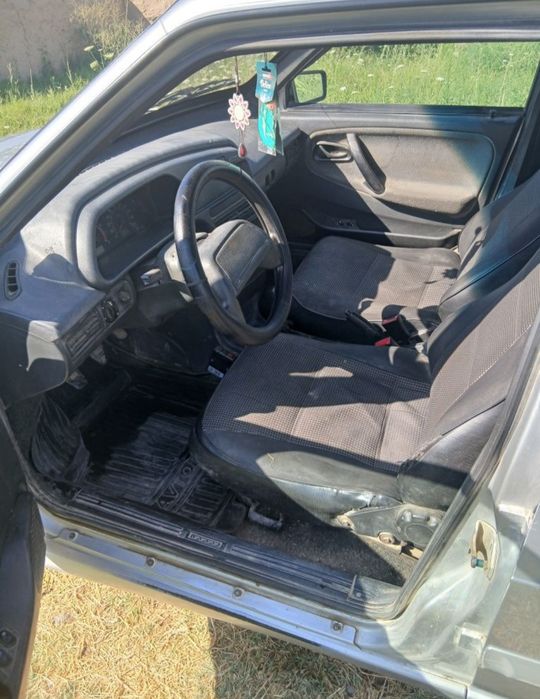 Lada samara sotiladi