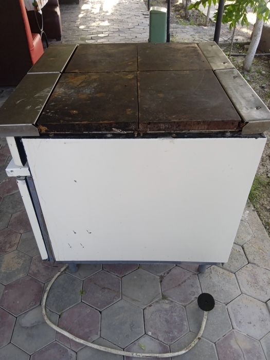 Elekt plita,380v holati juda tiniq