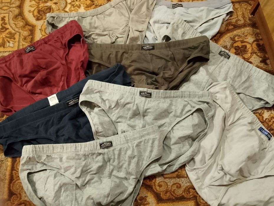 Срочно вещи пакетами.