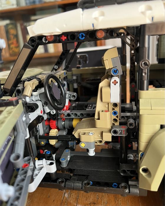 Lego land rover defender