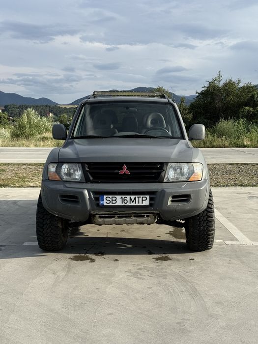 Mitsubishi V60 Pajero 2.5 TD