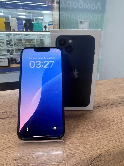Смартфон Apple iPhone 13 128 Gb