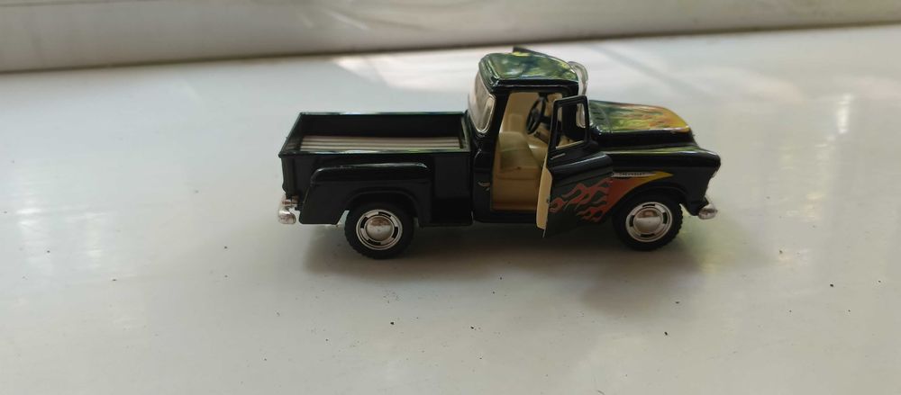 Коллекционная металлическая машинка масштабная модель железная машинка