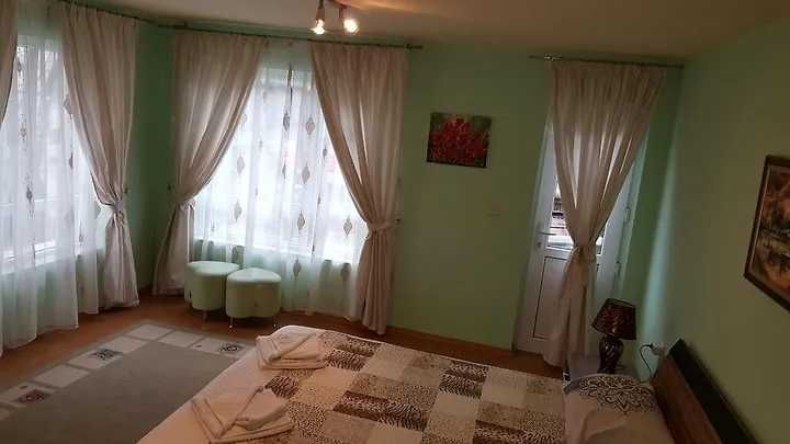 Дава се под наем Двустаен апартамент в Варна, Червен площад - 65 кв.м за 459 € - Снимка #5