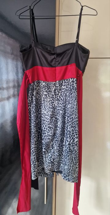Rochie de ocazie ,,Explosion", animal print cu detalii roșii