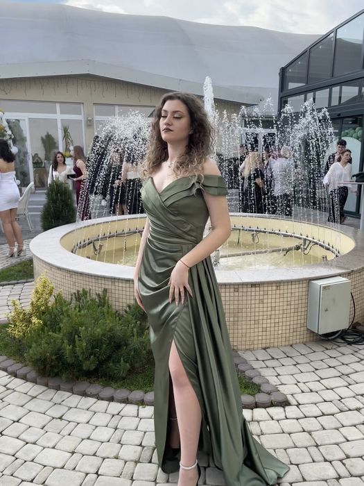 Rochie evenimente verde Olive din satin