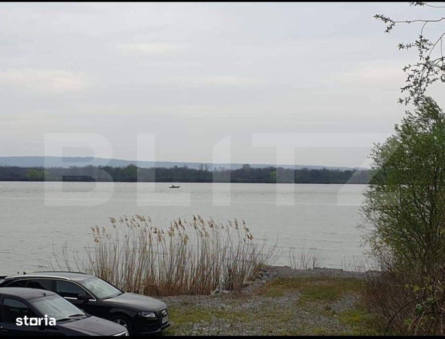 Teren, 120000mp, Insula Calinovat, Moldova Noua