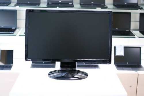 Monitor PC LED LCD Fullhd 24" FHD SAMSUNG S23B350 G2220HD GL2240 223V5L 243V5Q Dell SE2417HG Lenovo LI2215S AOC Benq Philips Acer Asus
