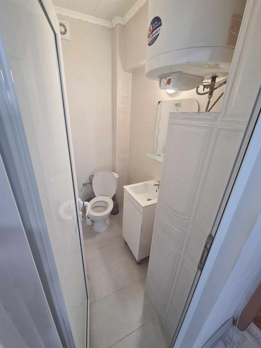 Дава се под наем Двустаен апартамент в Бургас, Зорница - 41 кв.м за 612 € - Снимка #6