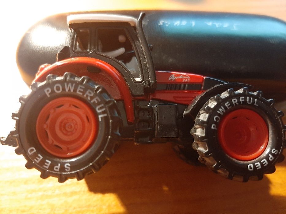 Macheta tractor Agrotion 265