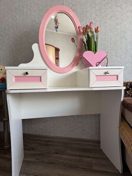 Трюмо детское б/у