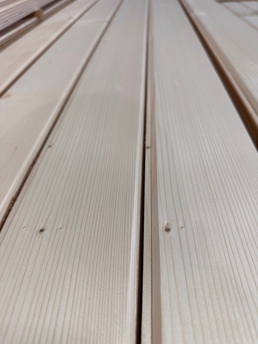 Ламперия от сух дървен материал