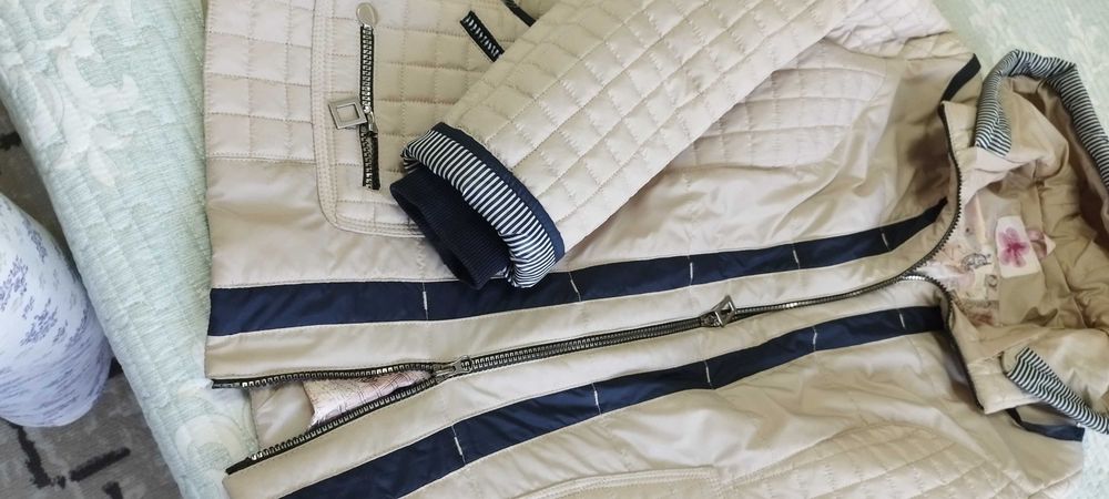 Продаю тренч  осенний