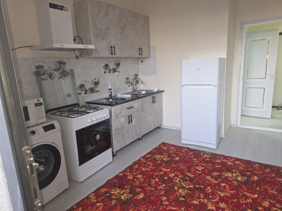 Orikzor navistrokida qizlani qoyamiz