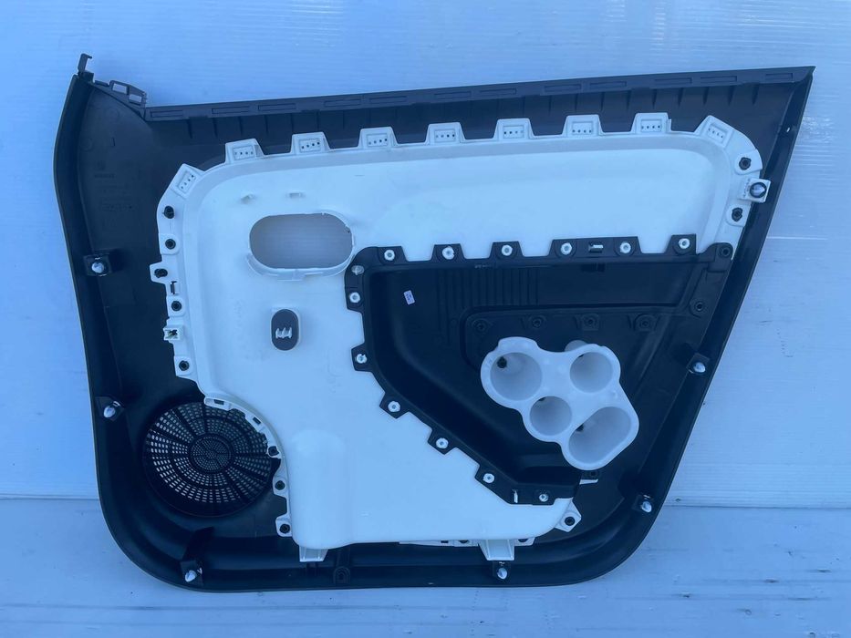 Panou usa stanga fata Renault Twingo 3 nou original