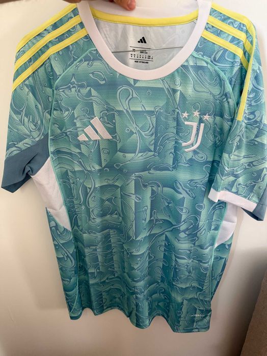 Tricou Juventus away sezonul nou