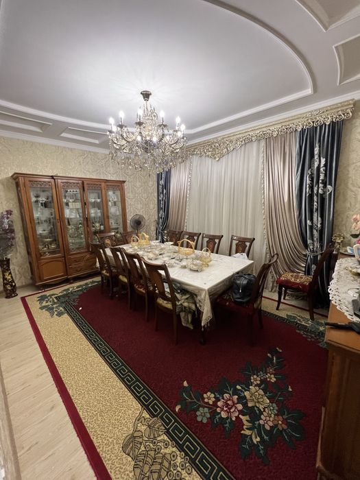 Уй сотилади, Сергели курувчида