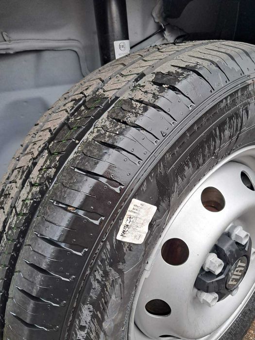 215/70/15С Nexen Roadian НОВИ