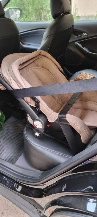 Продаётся коляска с автолюлькой фирмы didit