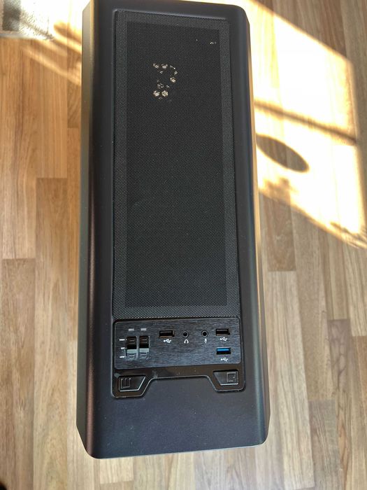 PC Компютър: Intel i5-7600K; NVIDIA GTX 1060; 16GB RAM DDR4; 120 SSD