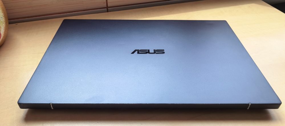 Laptop Asus ExpertBook B1__i7-1165G7 gen 11__24GB DDR4__512GB SSD__Bateria 5-6 ore__